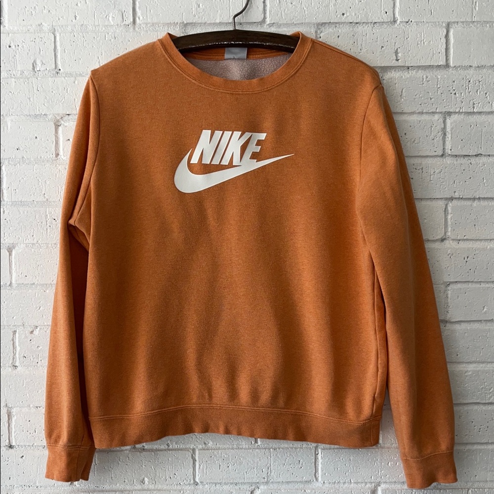 Nike Sportswear Club Fleece Crew Orange Sweatshirt White Nike Logo Activewear